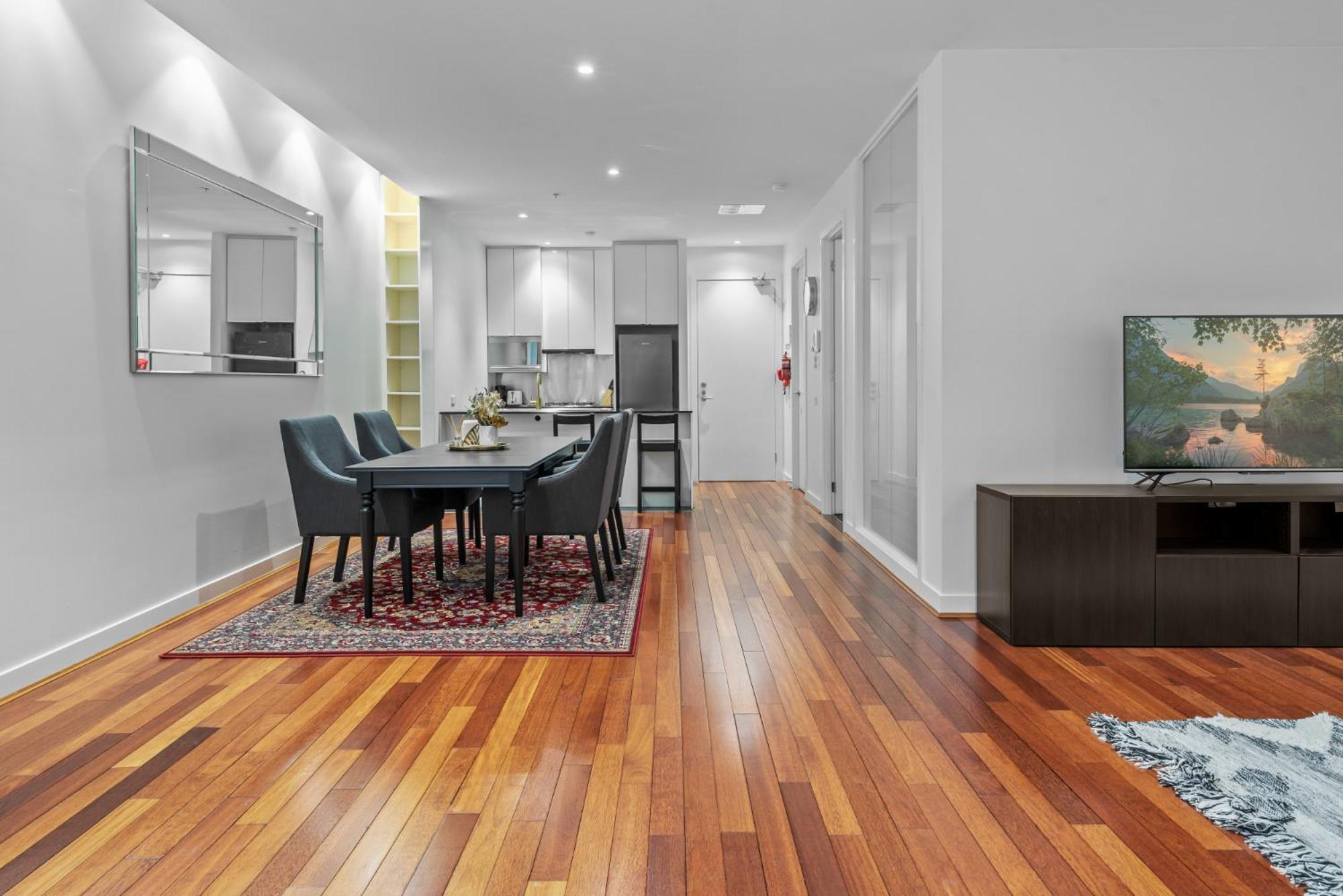 Stylish And Spacious 2-Bed Apartment Melbourne Exterior photo